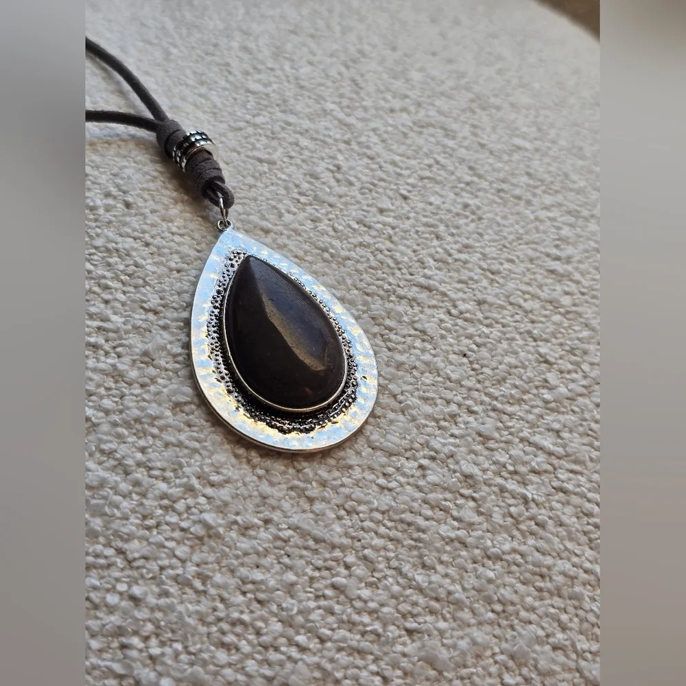 NWT! Free People, Freefall Pendant Necklace - Multi/Labrodite, MSRP $30
